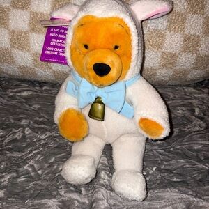 NWT Lamby Pooh The Disney Store 13” Easter Plush